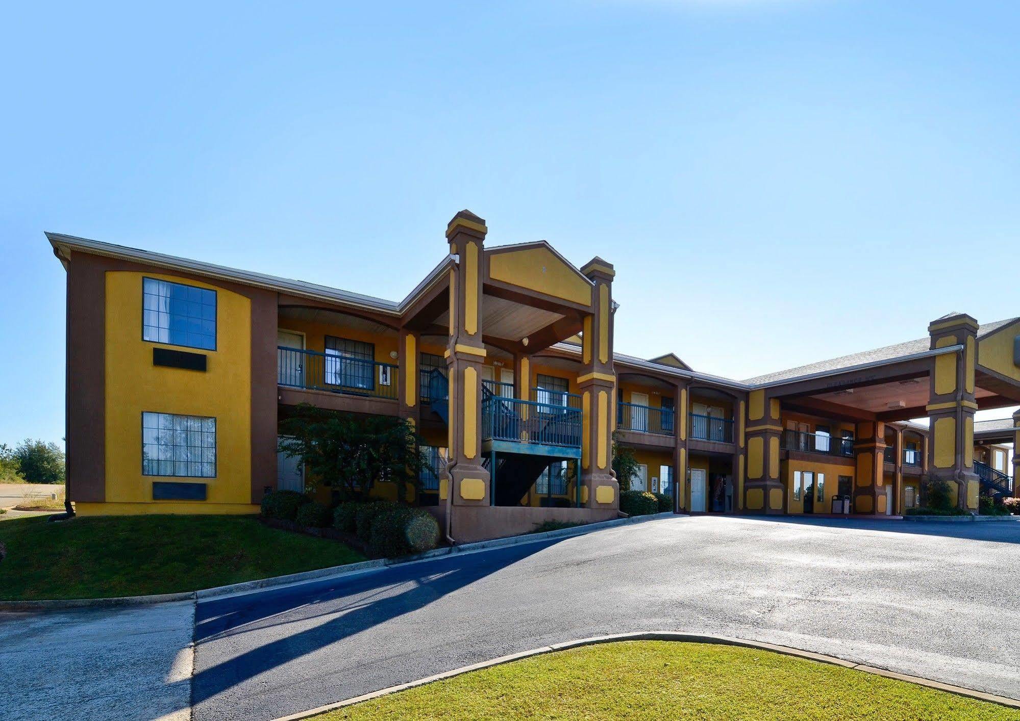 Best Western Hawkinsville Inn & Suites 外观 照片