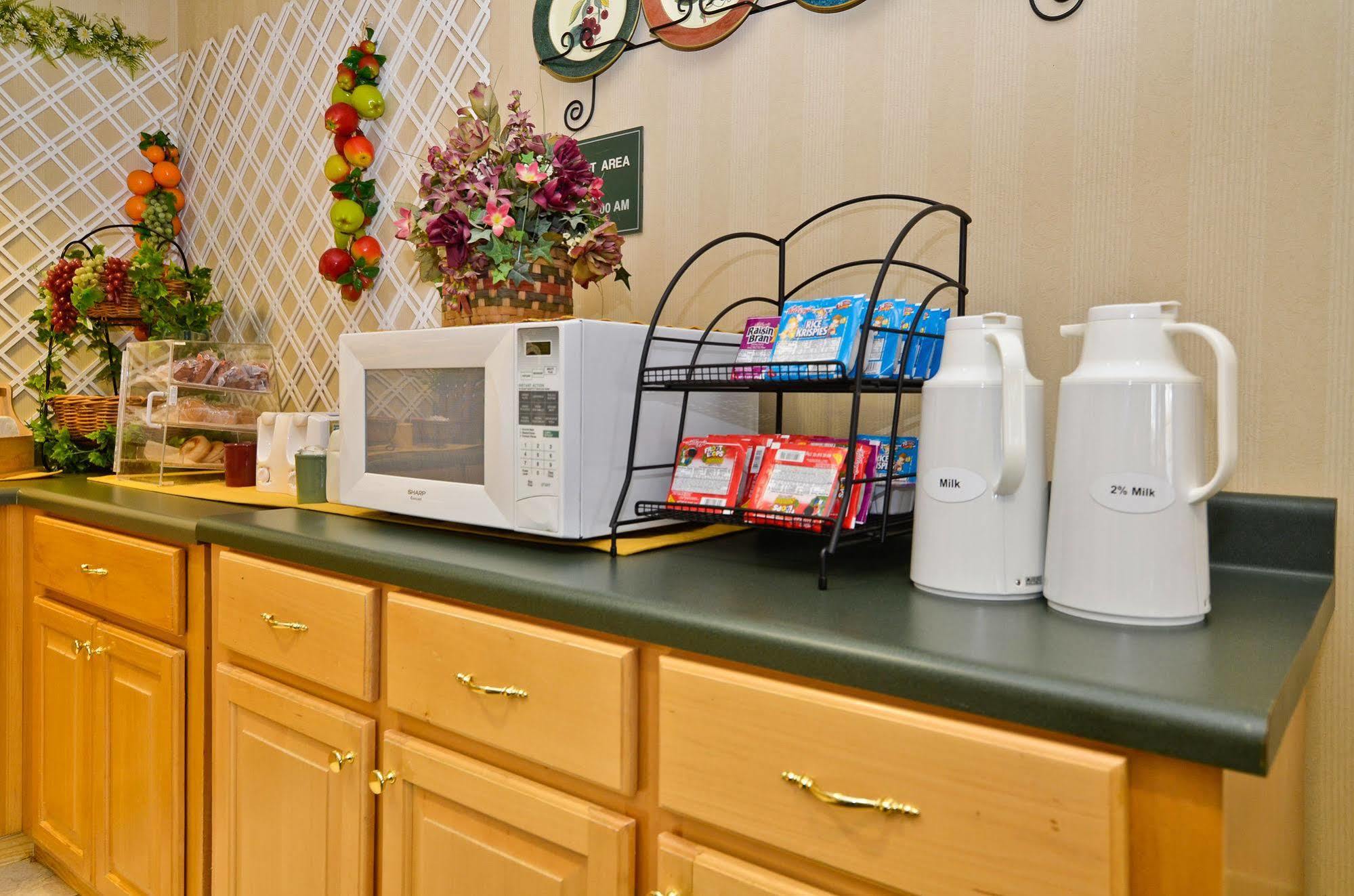 Best Western Hawkinsville Inn & Suites 餐厅 照片