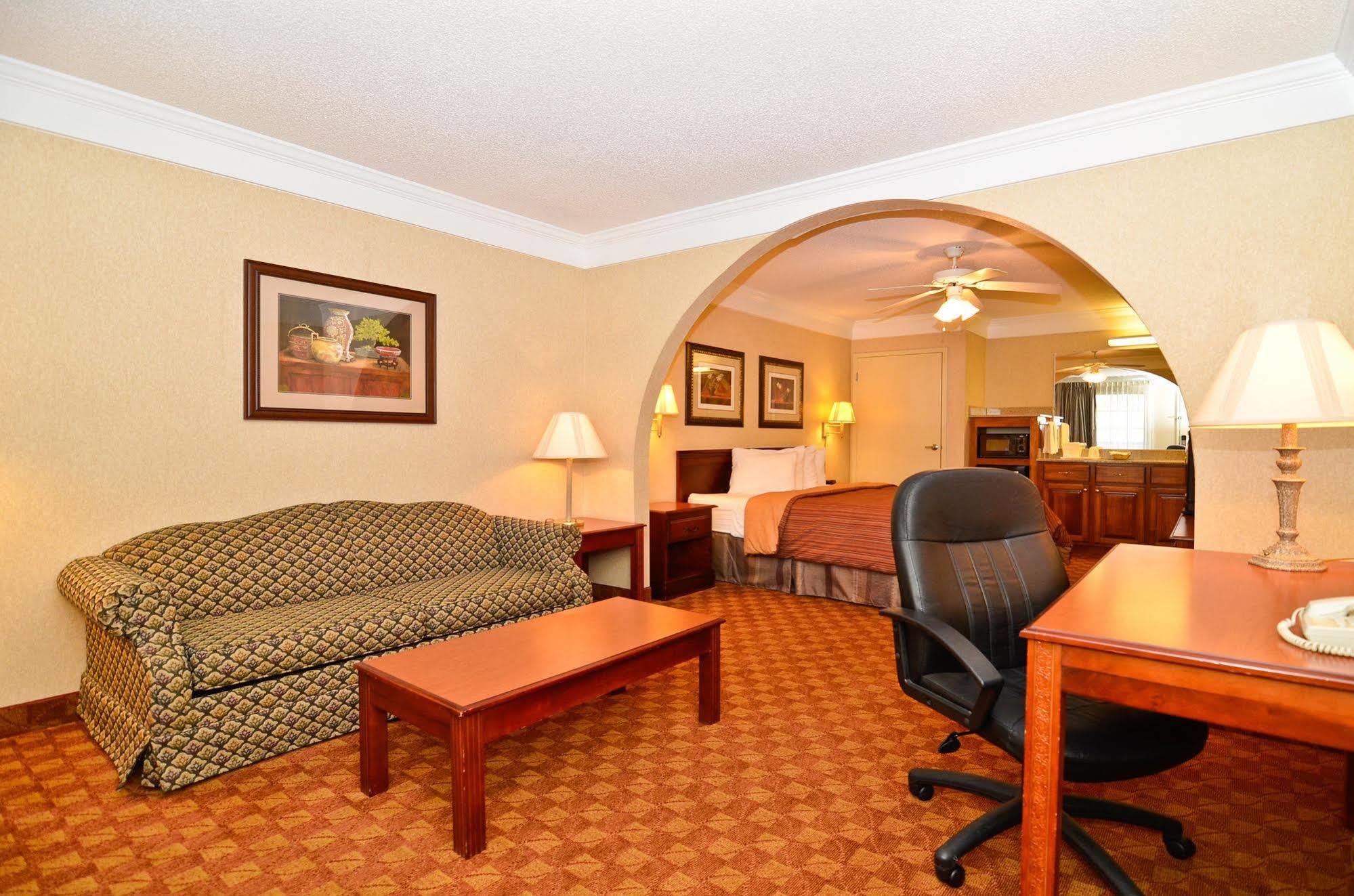 Best Western Hawkinsville Inn & Suites 客房 照片