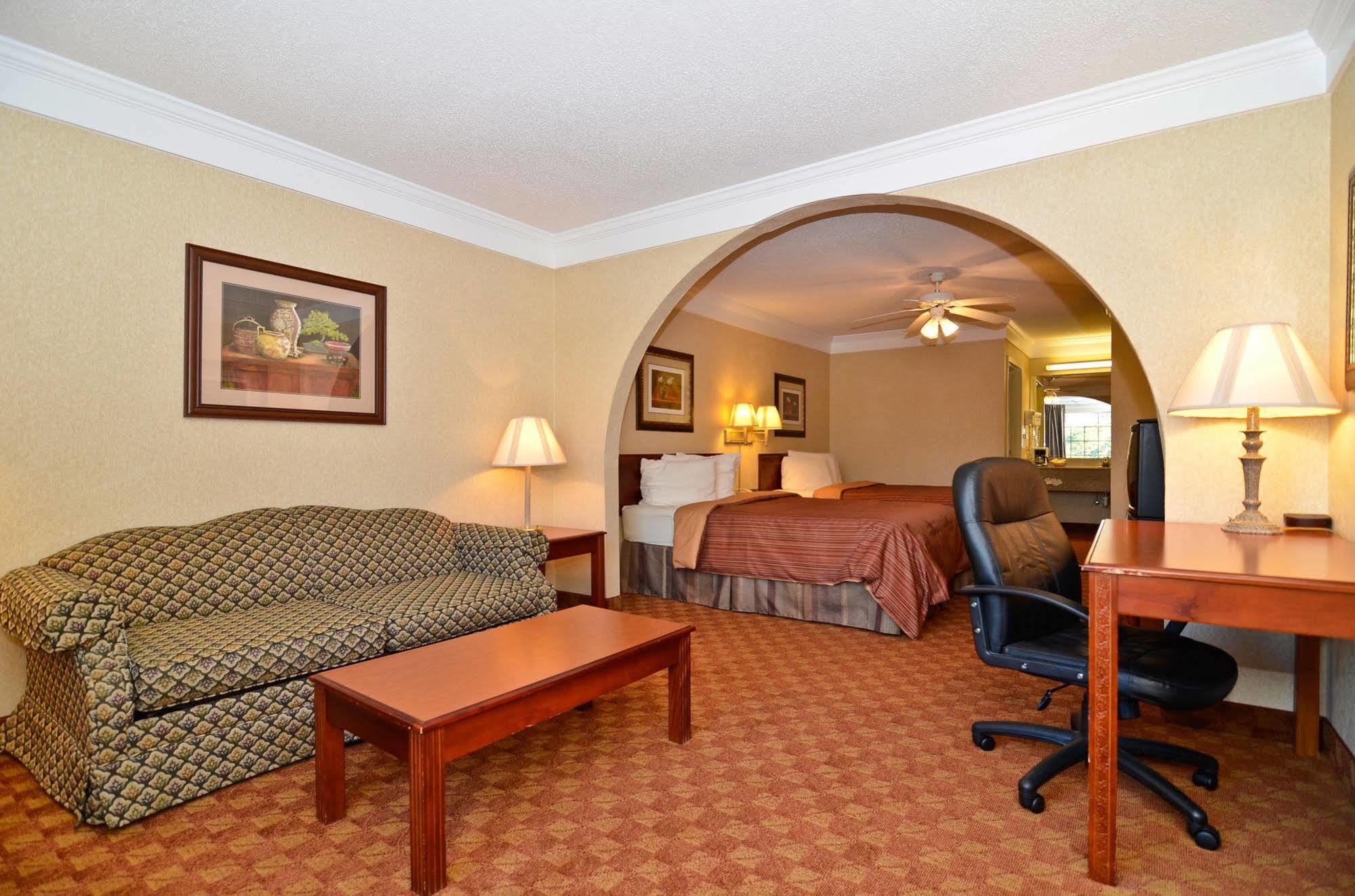 Best Western Hawkinsville Inn & Suites 外观 照片