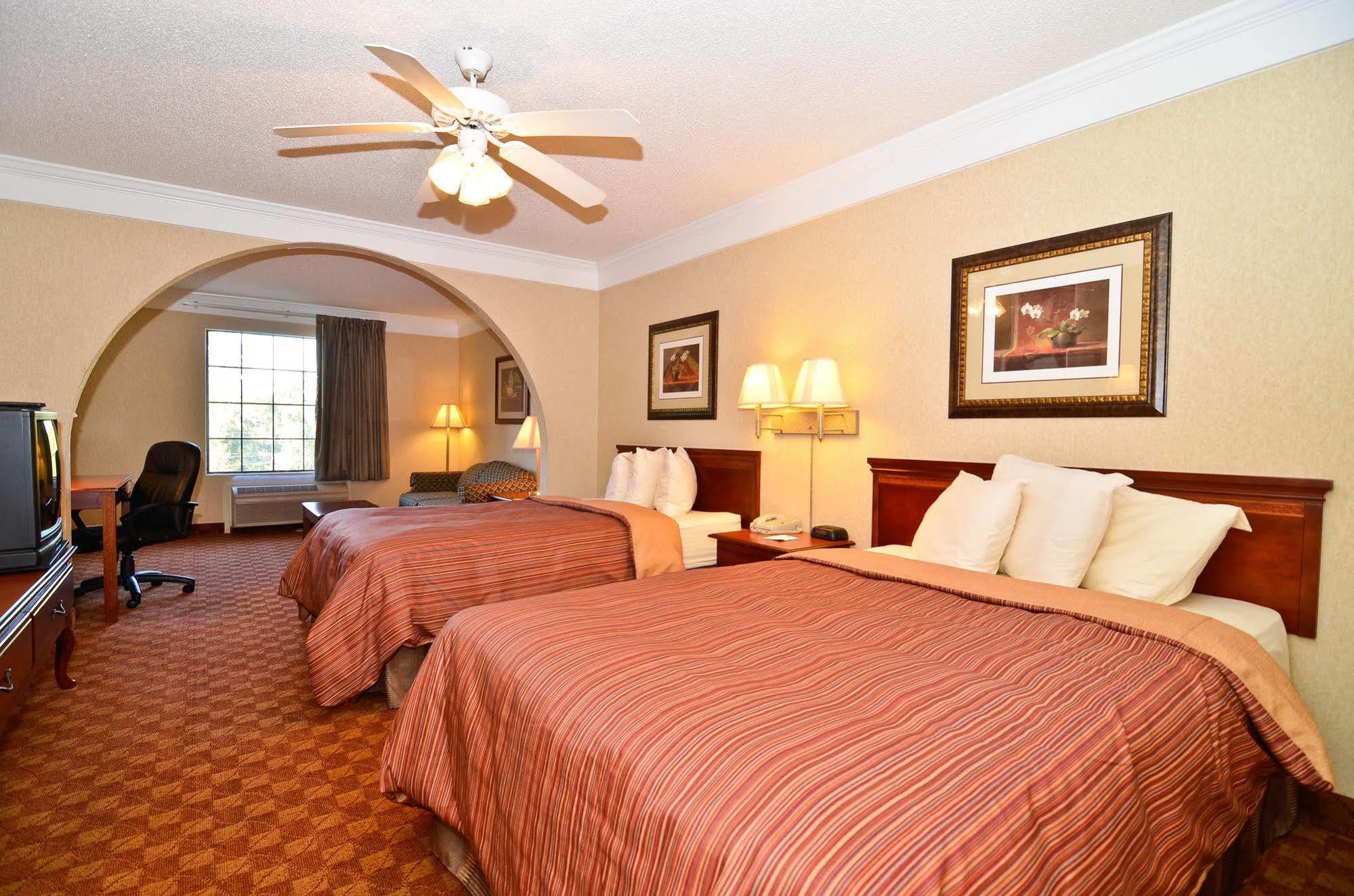 Best Western Hawkinsville Inn & Suites 外观 照片