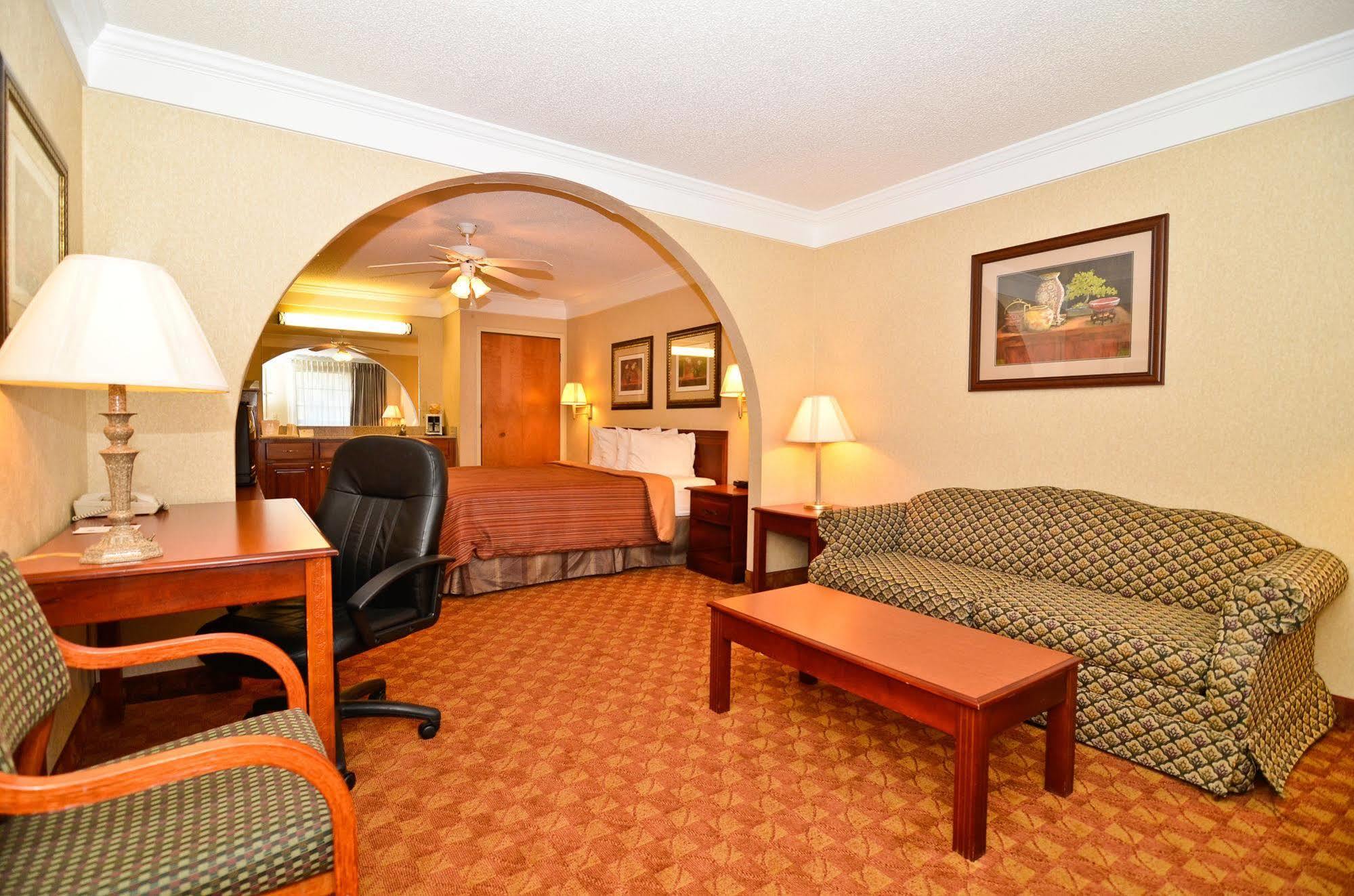 Best Western Hawkinsville Inn & Suites 外观 照片