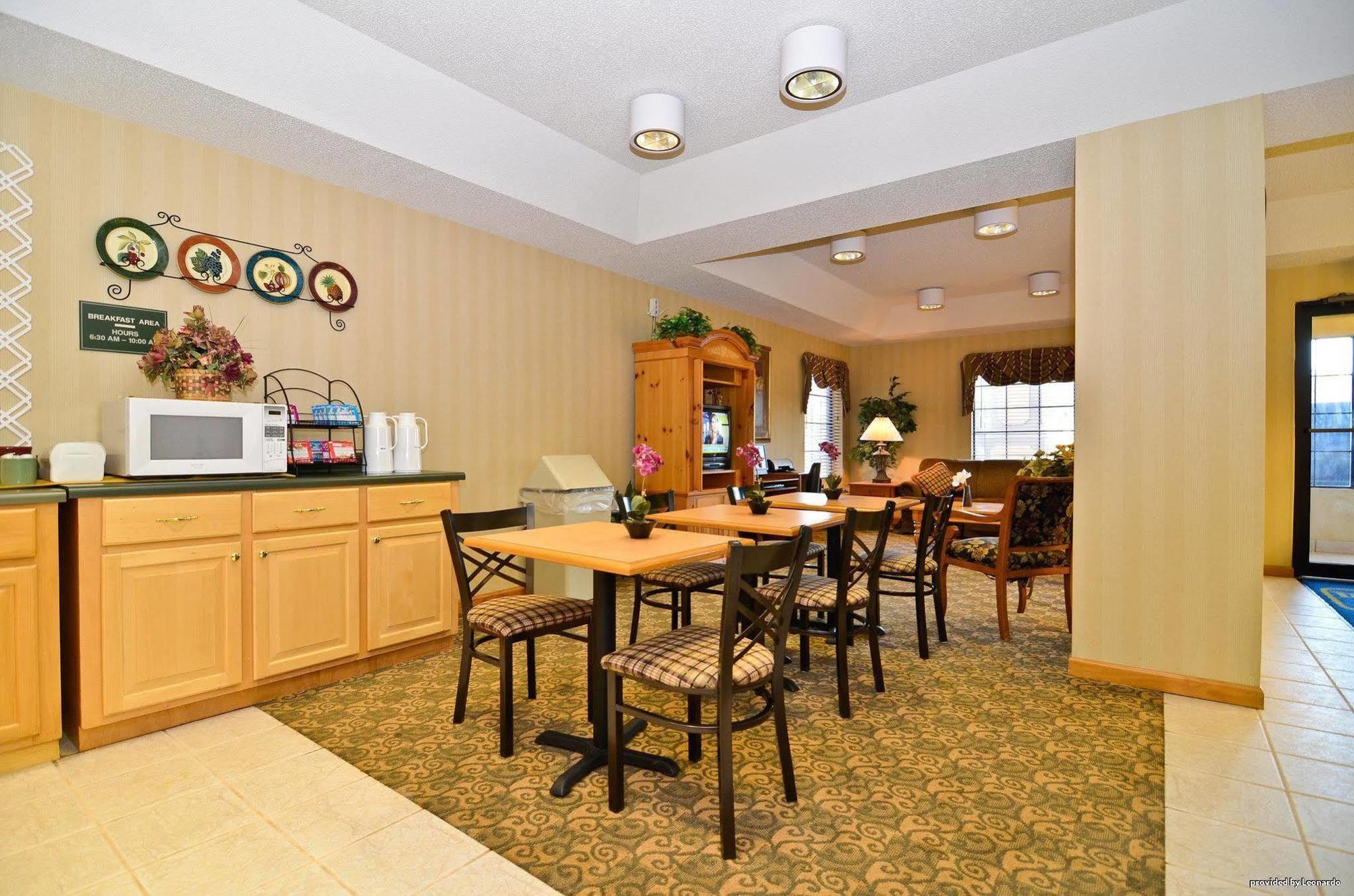 Best Western Hawkinsville Inn & Suites 餐厅 照片
